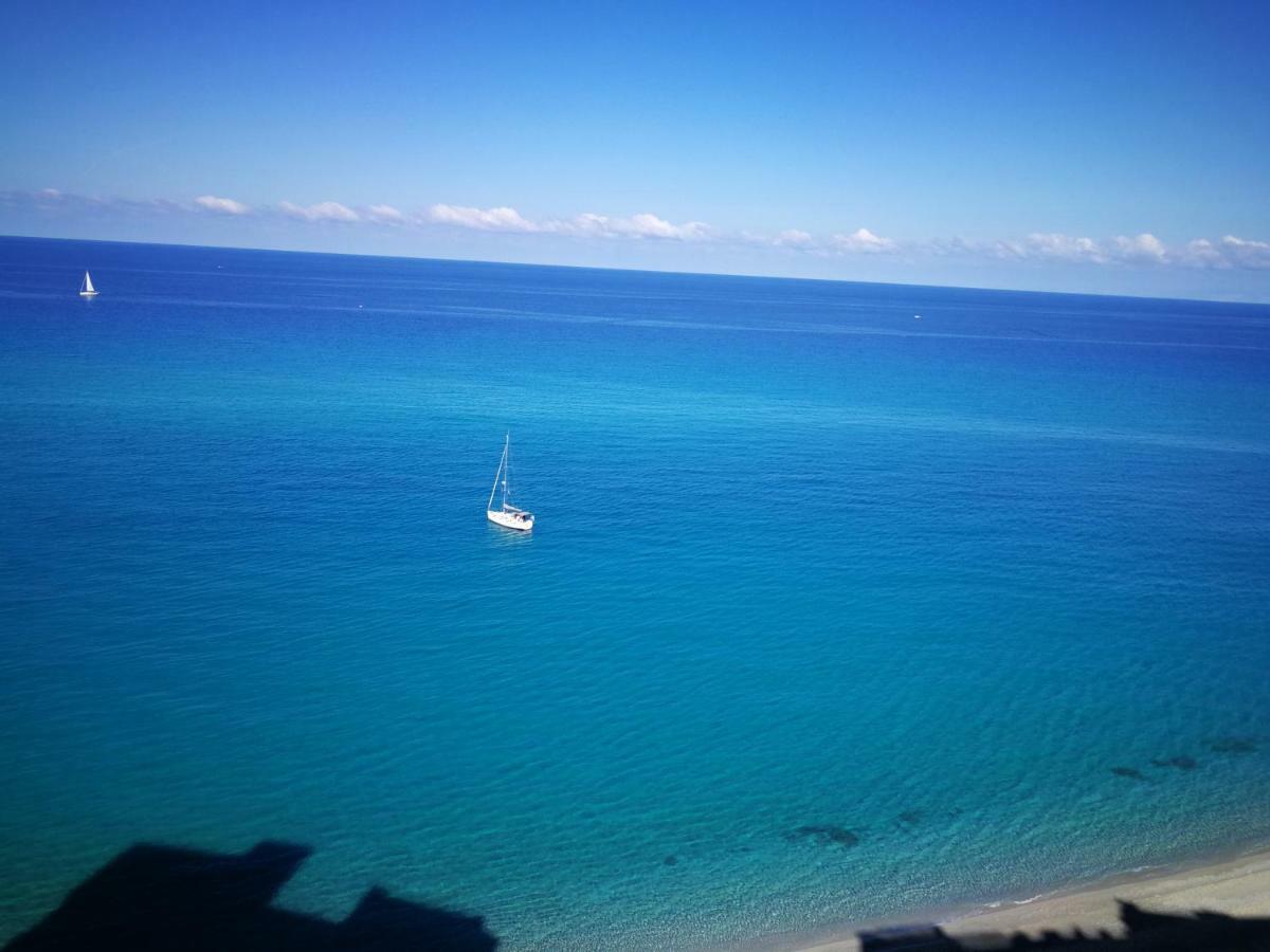 Isola Bella Sea-View Apartment Tropea Zewnętrze zdjęcie