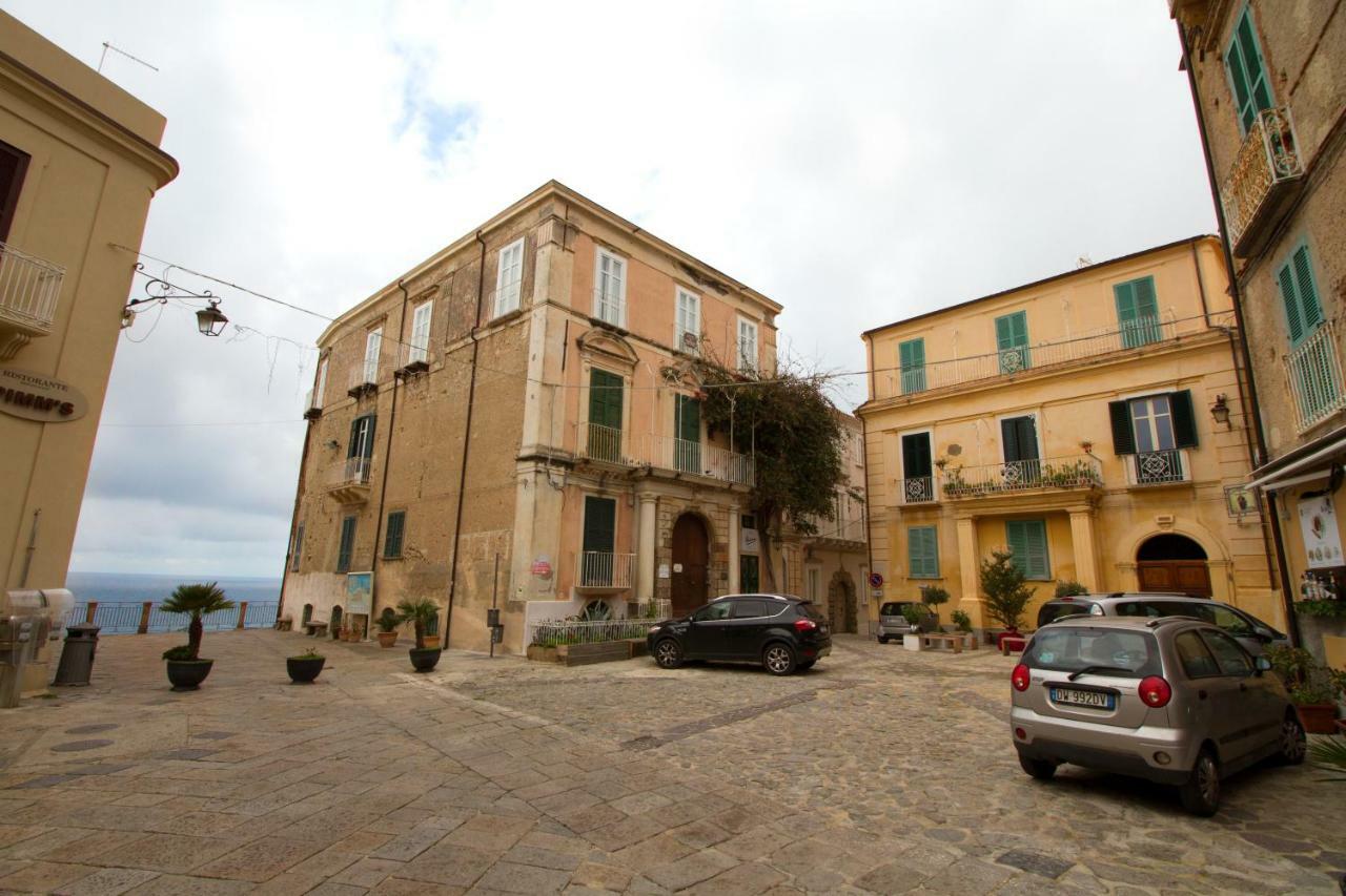Isola Bella Sea-View Apartment Tropea Zewnętrze zdjęcie