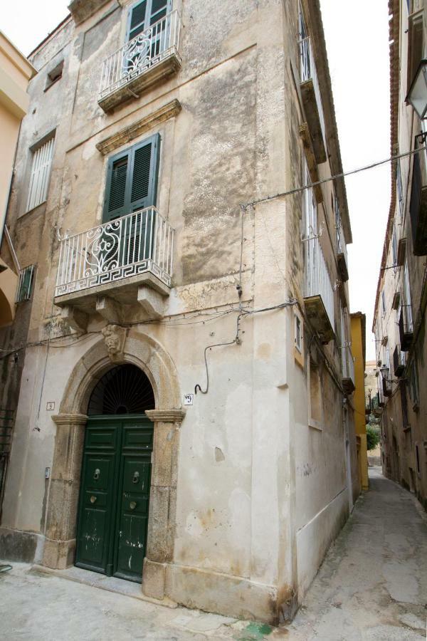 Isola Bella Sea-View Apartment Tropea Zewnętrze zdjęcie